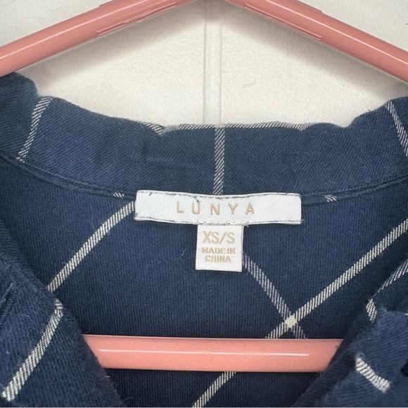 LUNYA Navy Blue Windowpane Flannel Shirt Cropped Boxy Fit Loungewear Size XS/S - Picture 3 of 5